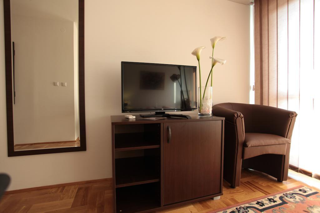 Hostel Royal Obrenovac  Quarto foto