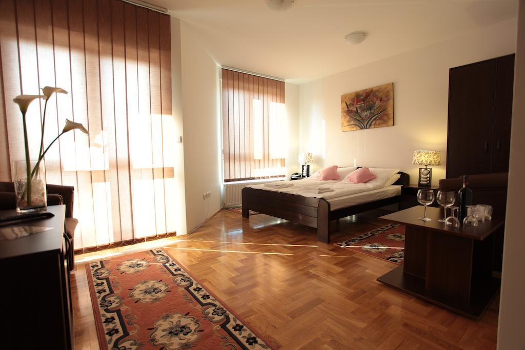 Hostel Royal Obrenovac  Quarto foto